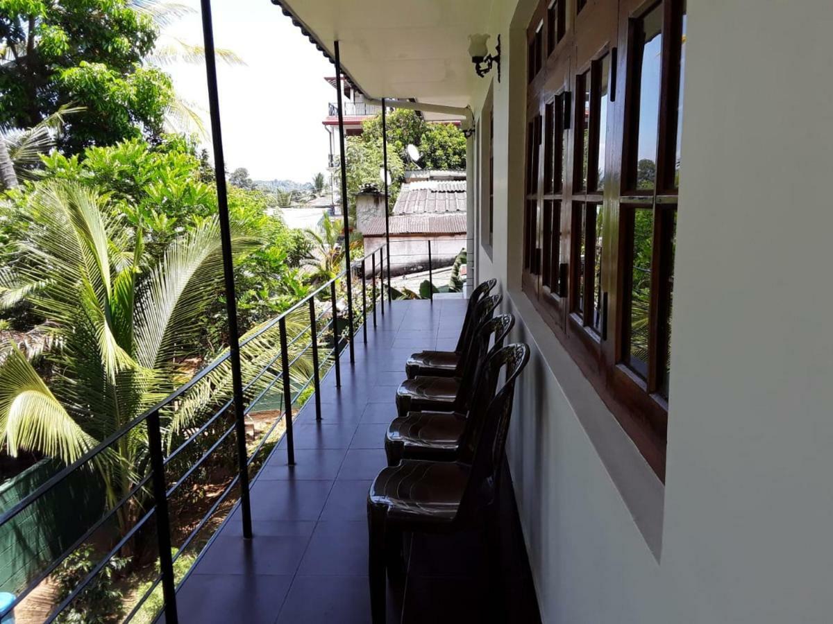 La Sachara Bed & Breakfast Kandy Exterior photo