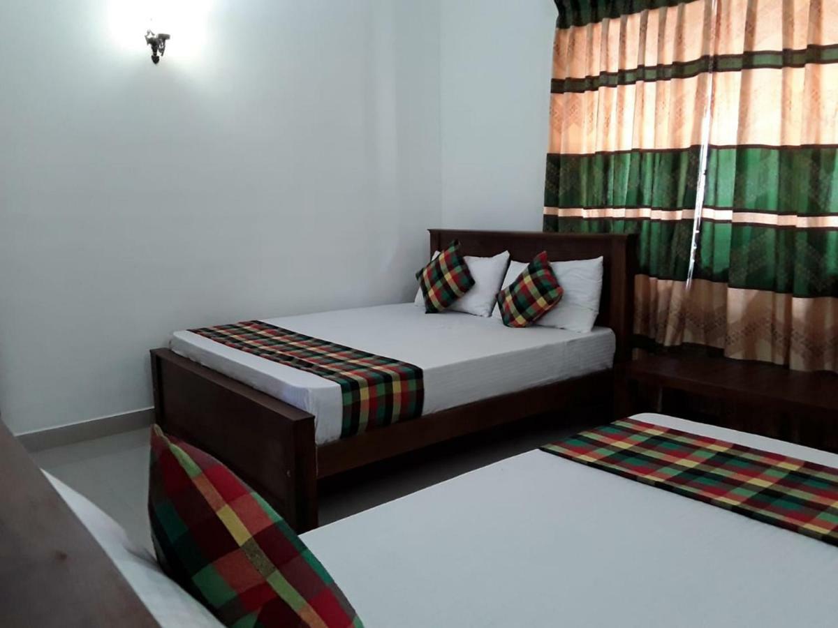 La Sachara Bed & Breakfast Kandy Exterior photo